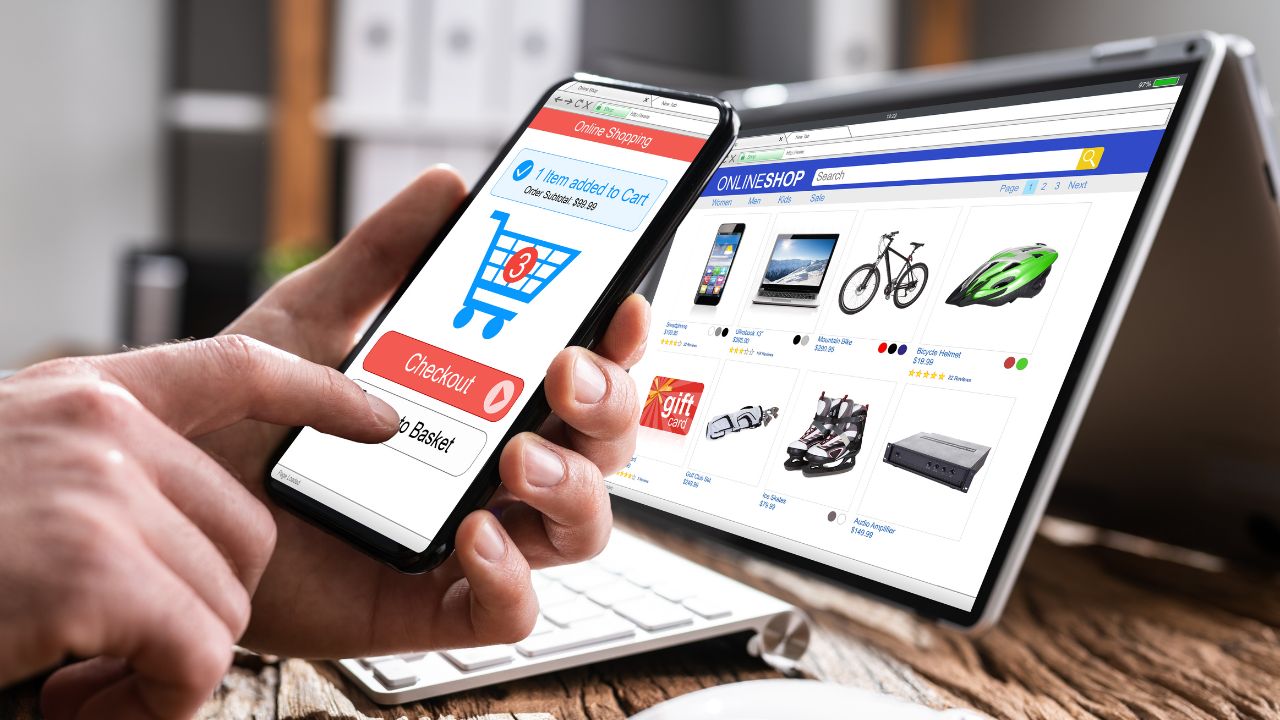 The Pros and Cons of Selling on Ecommerce Platforms