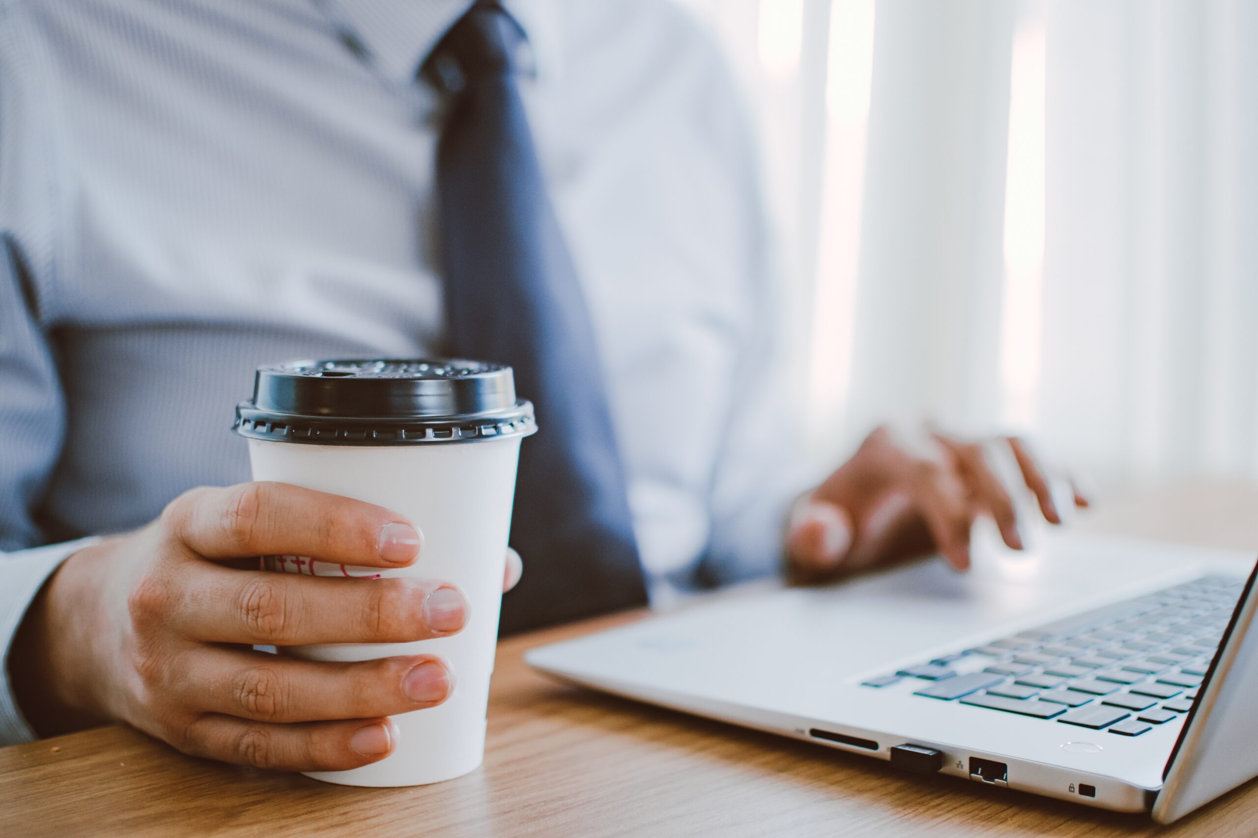 Entrepreneurship: The Ultimate Guide to Starting Your Own Business